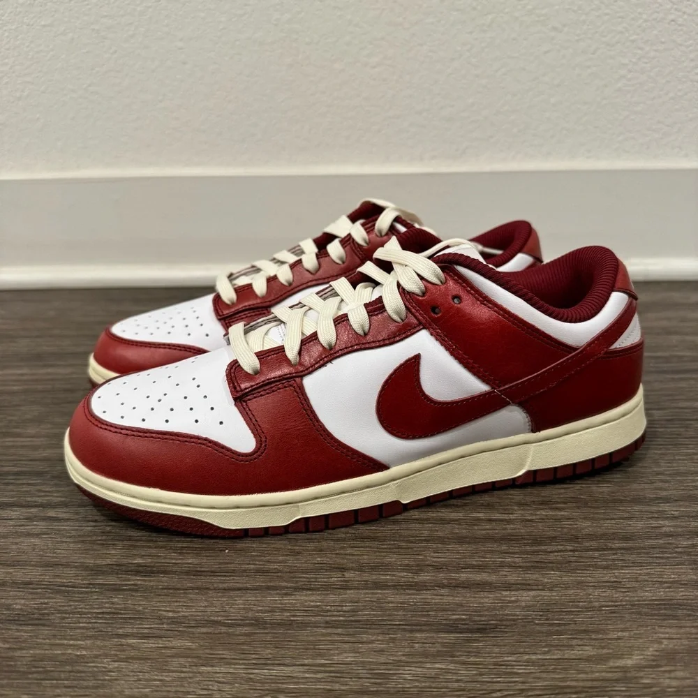 Nike Dunk womens sz 11